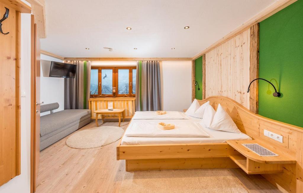 Das Kleine Bio Hotel Tiefenbach Schladming Exterior photo