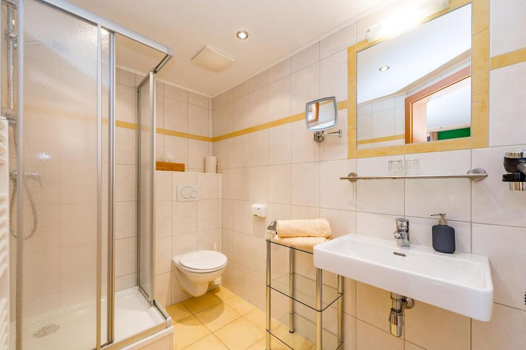 Das Kleine Bio Hotel Tiefenbach Schladming Exterior photo