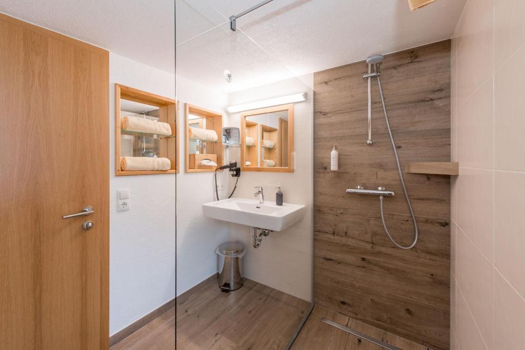 Das Kleine Bio Hotel Tiefenbach Schladming Exterior photo